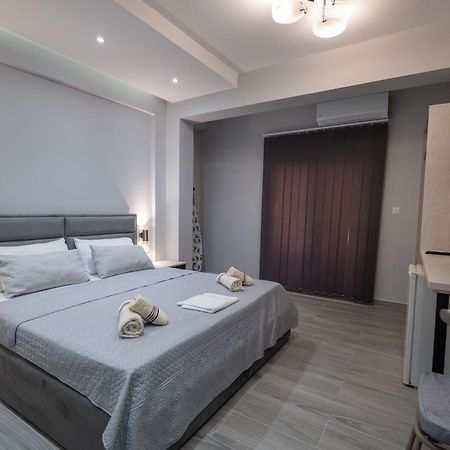 Hotel Porti Саранда Экстерьер фото