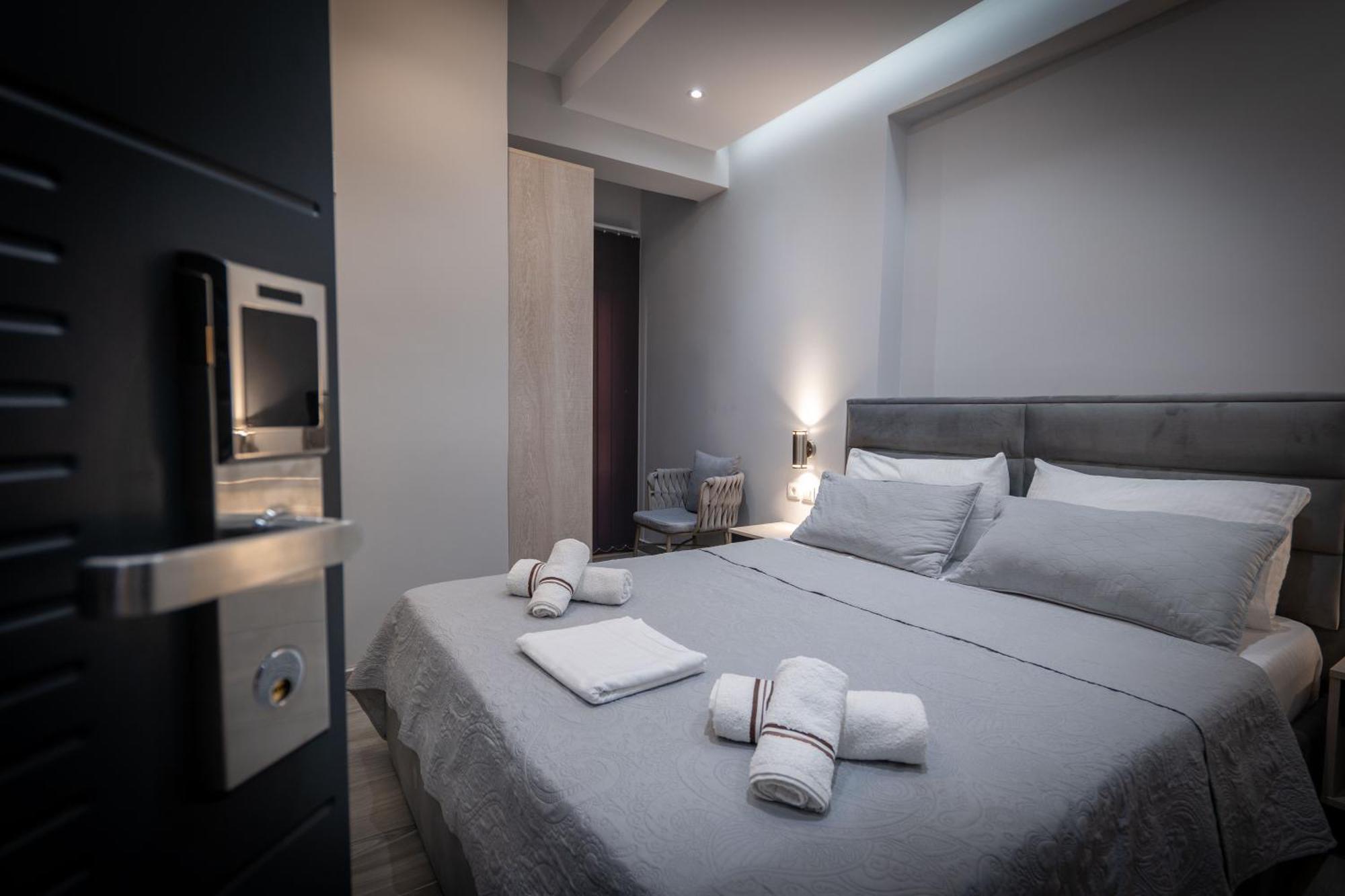 Hotel Porti Саранда Экстерьер фото