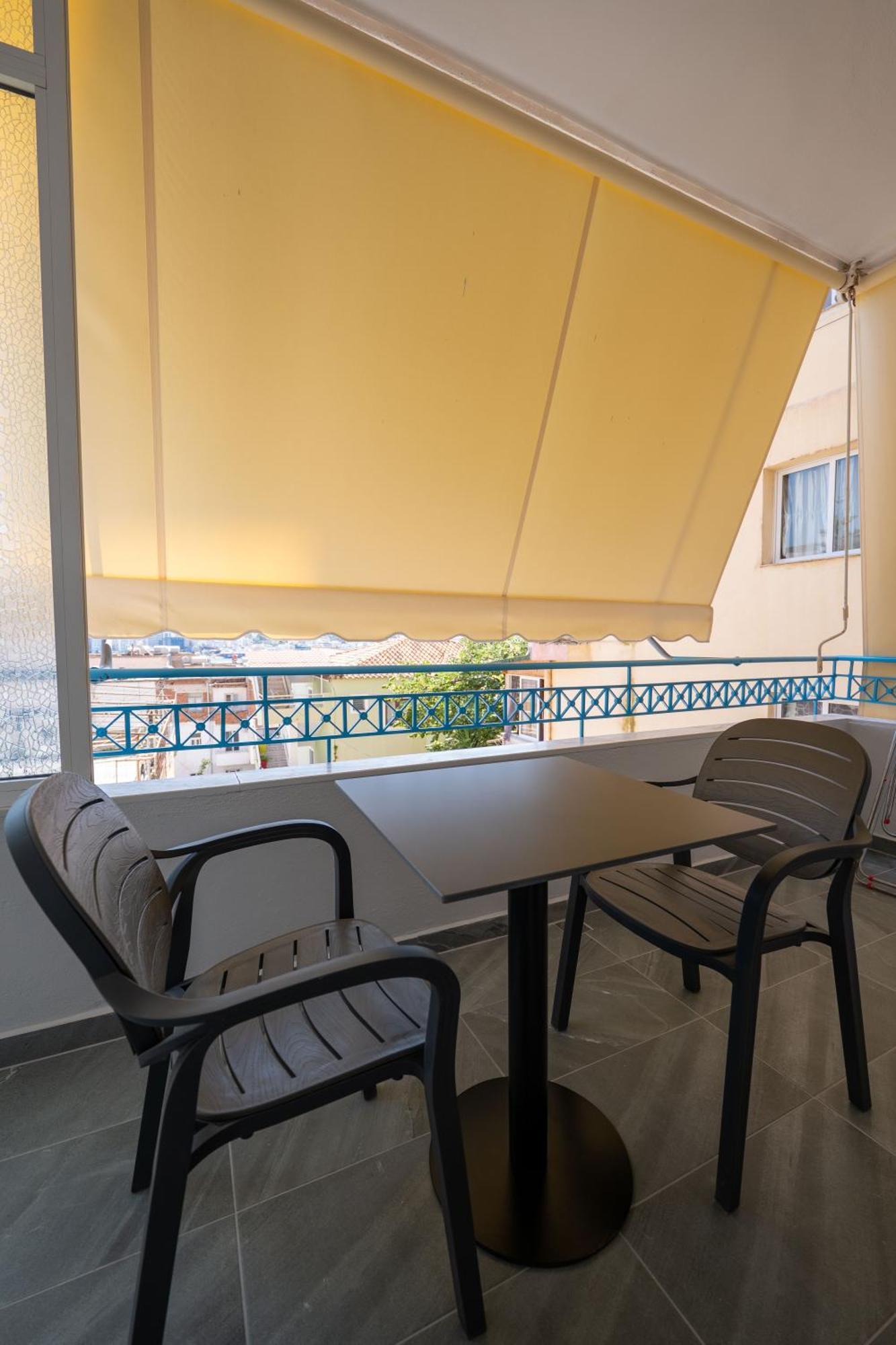 Hotel Porti Саранда Экстерьер фото