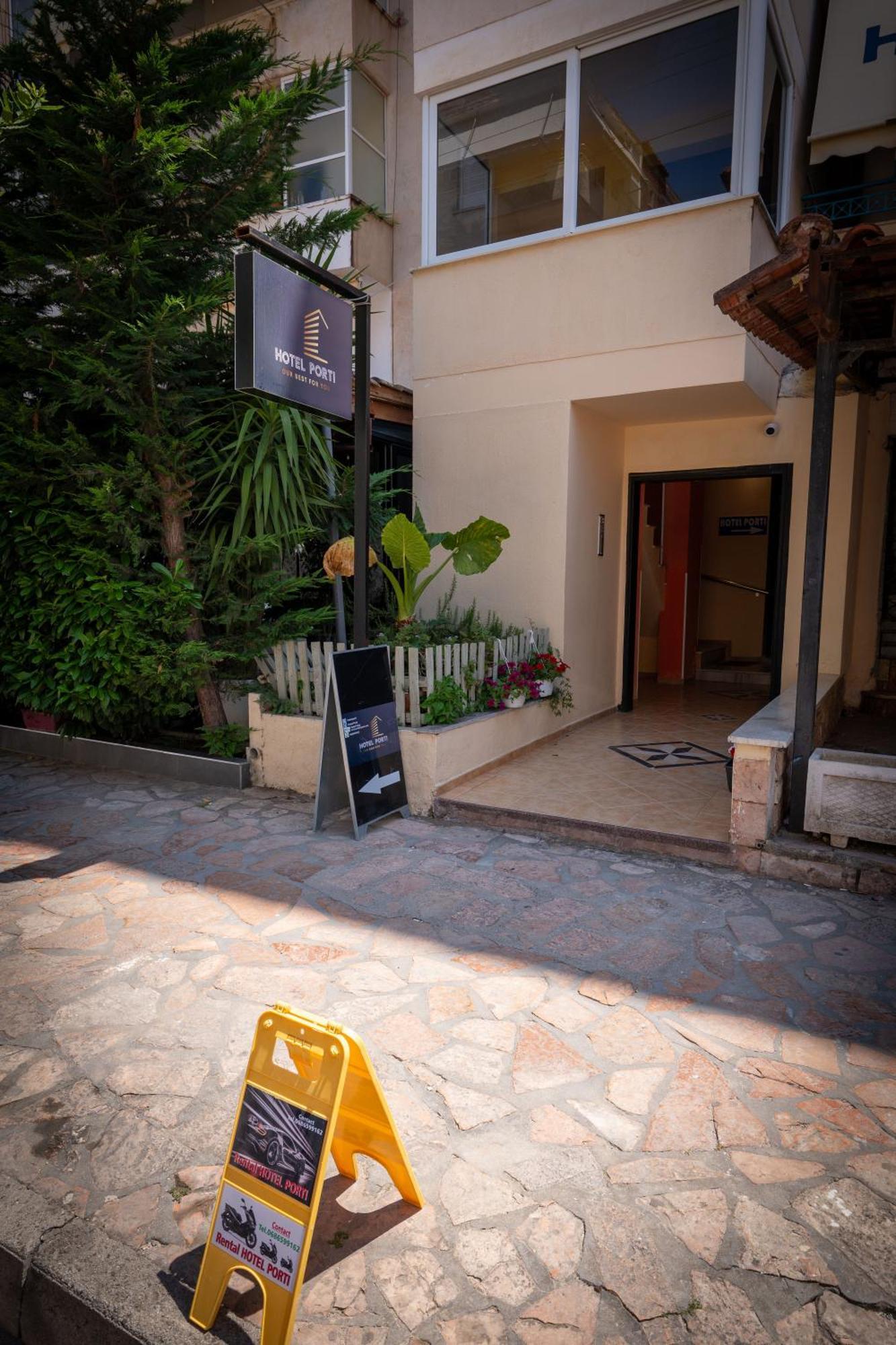 Hotel Porti Саранда Экстерьер фото