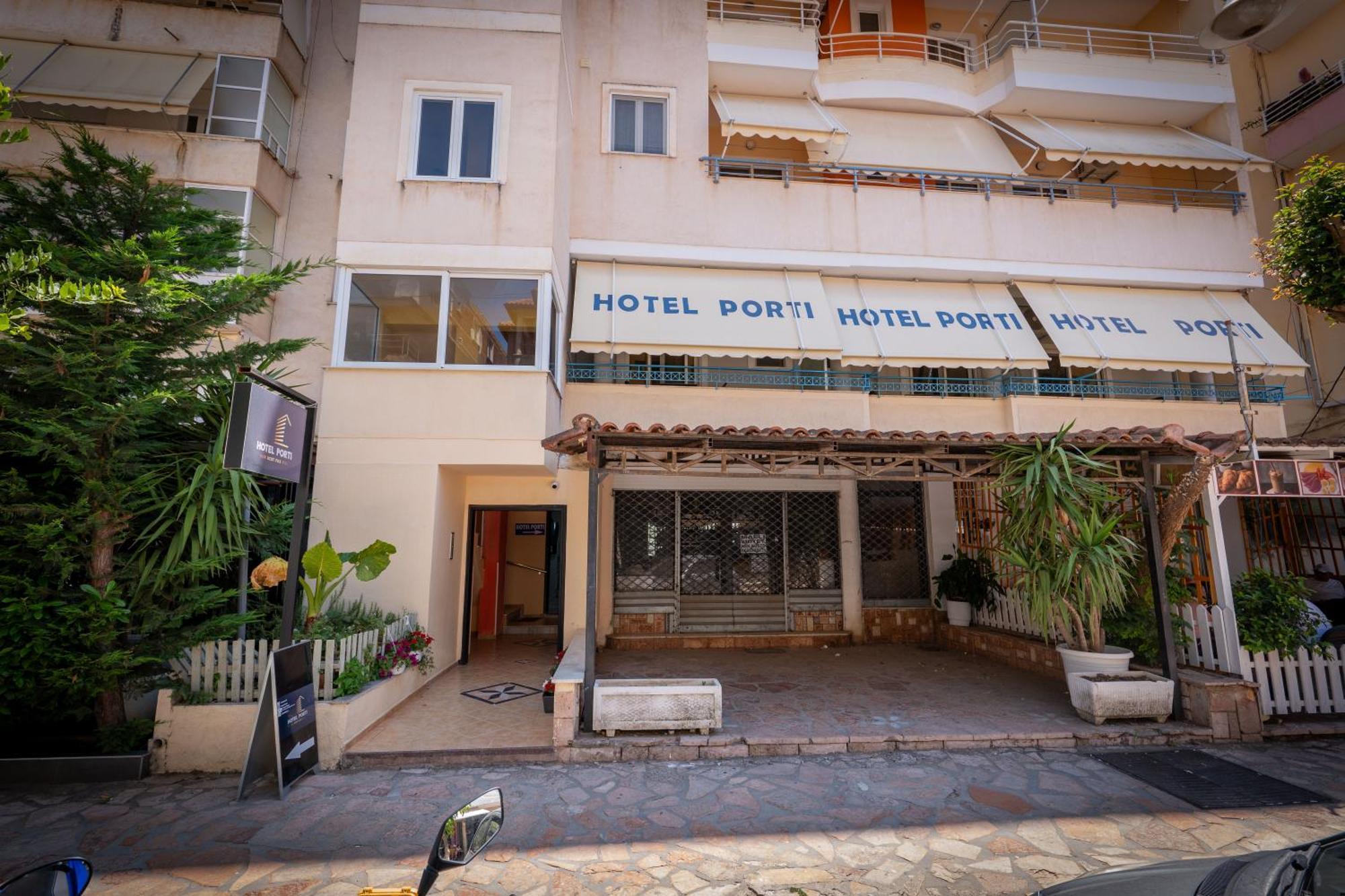 Hotel Porti Саранда Экстерьер фото